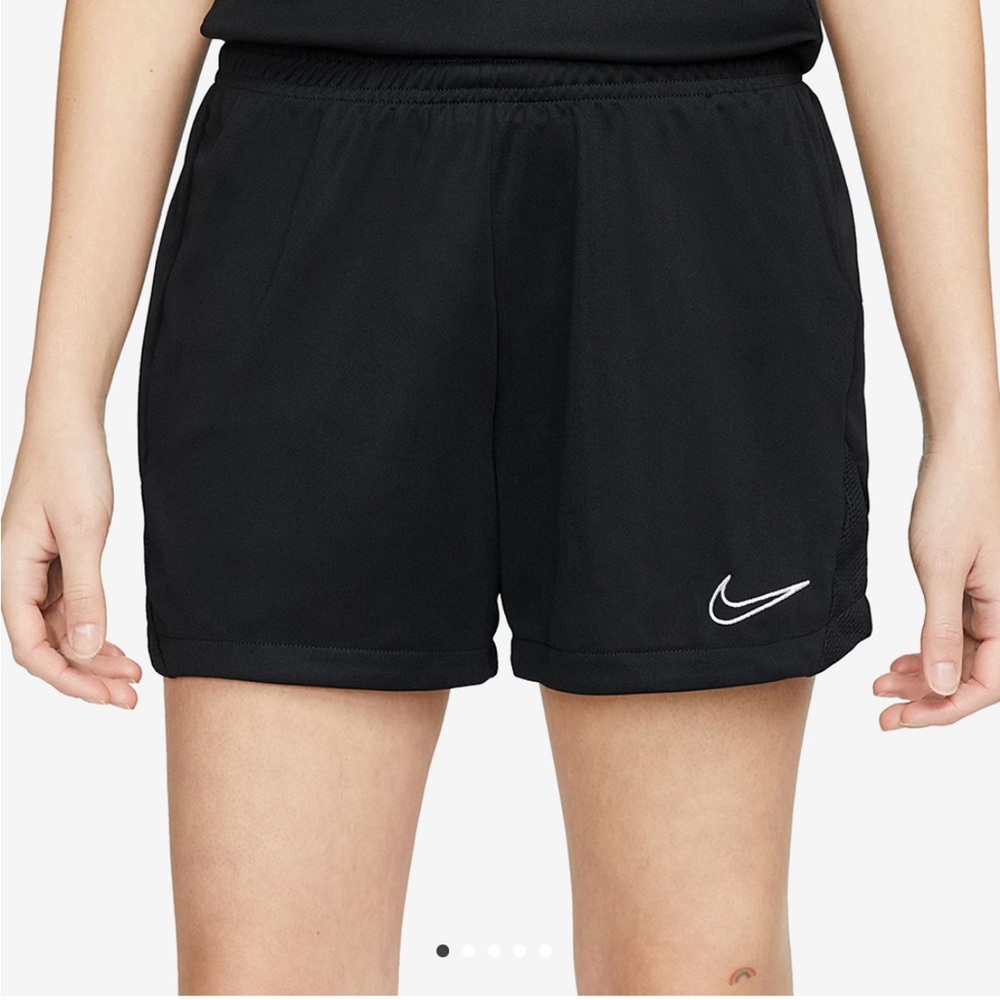 Women's Nike Dri-FIT Academy Knit Soccer Shorts
